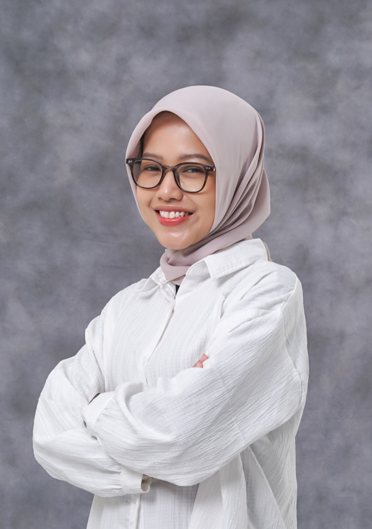 Elyana Ade Pertiwi